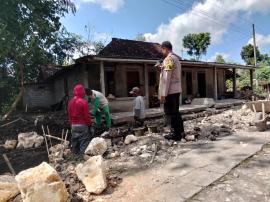 Pembangunan Talut/Drainase Padukuhan Jetis Kalurahan Pampang